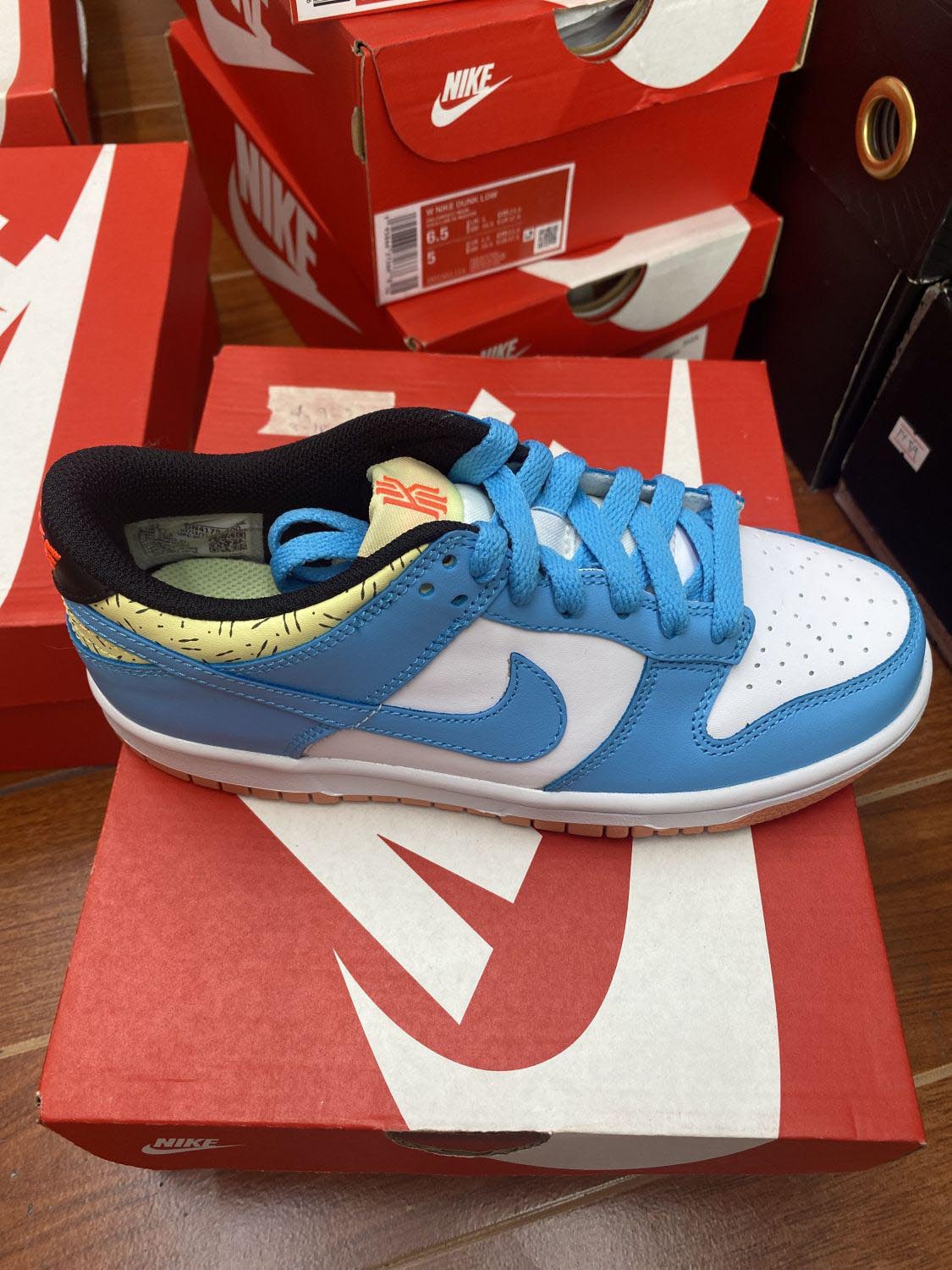 Nike on sale sb 214